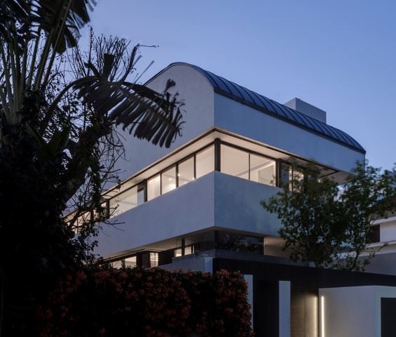 קמחי דורי - תמונה של בית פרטי עם תאורה מעוצבת
